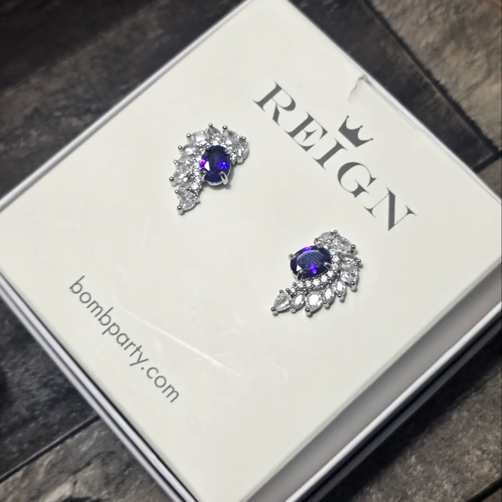 Bomb‎ Party Earrings Never Fear The Flames Violet Cubic Zirconia Silver Plating - Picture 5 of 7